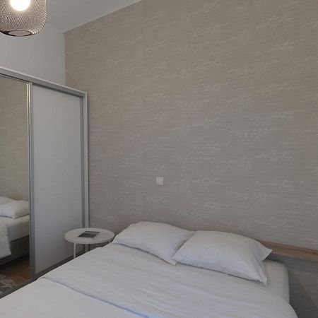 Beautiful Athenian Apartment Next To The Center Buitenkant foto