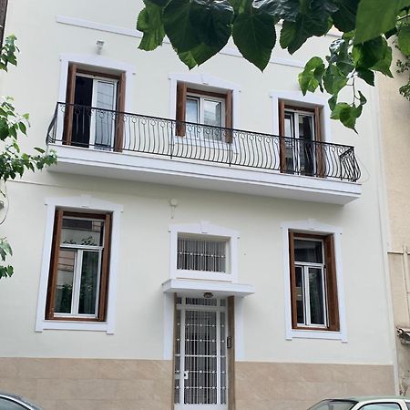 Beautiful Athenian Apartment Next To The Center Buitenkant foto