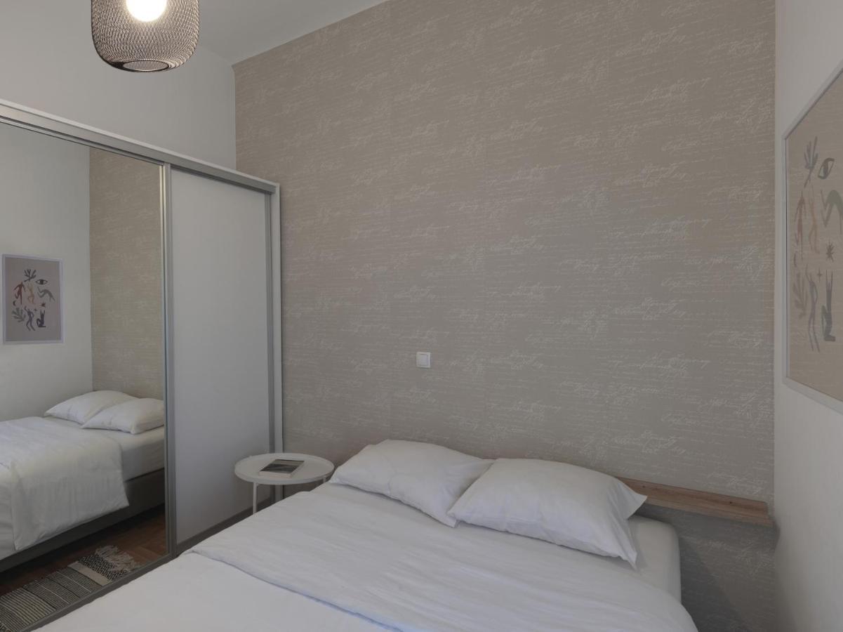 Beautiful Athenian Apartment Next To The Center Buitenkant foto